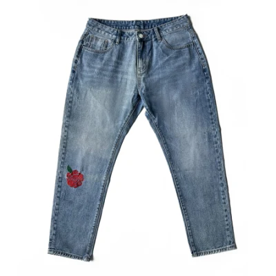Fabricants de jeans personnalisés Mode Jeans endommagés Pantalon en denim taille haute brodé pour hommes